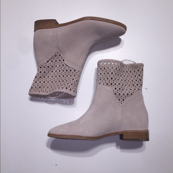 Michael Kors Booties - Picture 2 of 6
